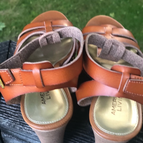 American Living Abaline T-Strap  Wedge Sandals - Picture 9 of 10